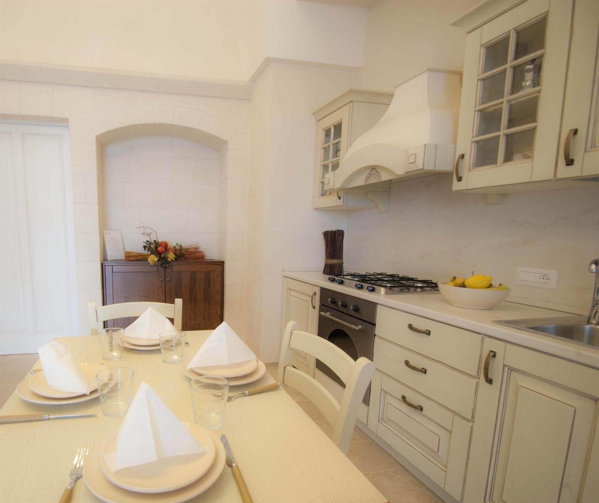 Savelletri San Velletri Guest House מראה חיצוני תמונה